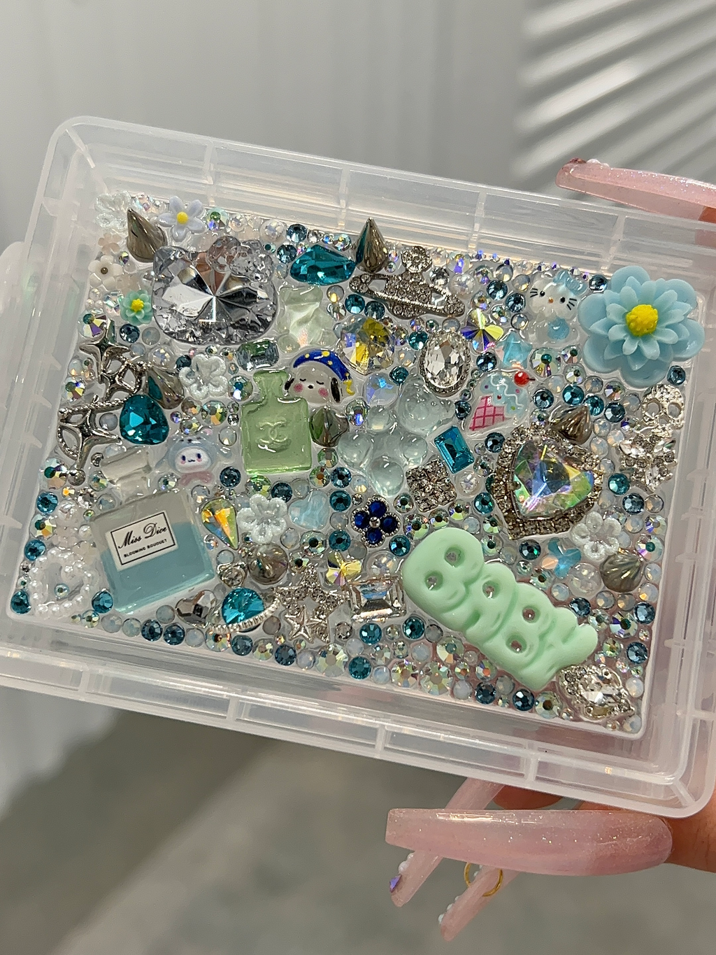 Ready2ship♡ Charm Box