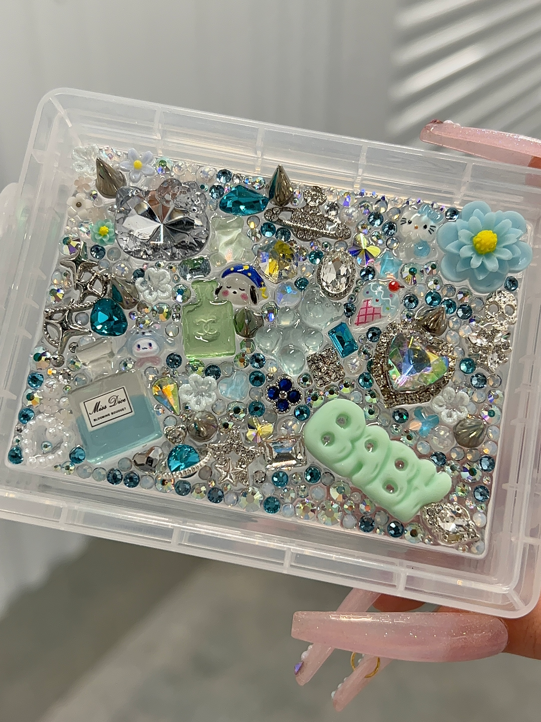 Ready2ship♡ Charm Box