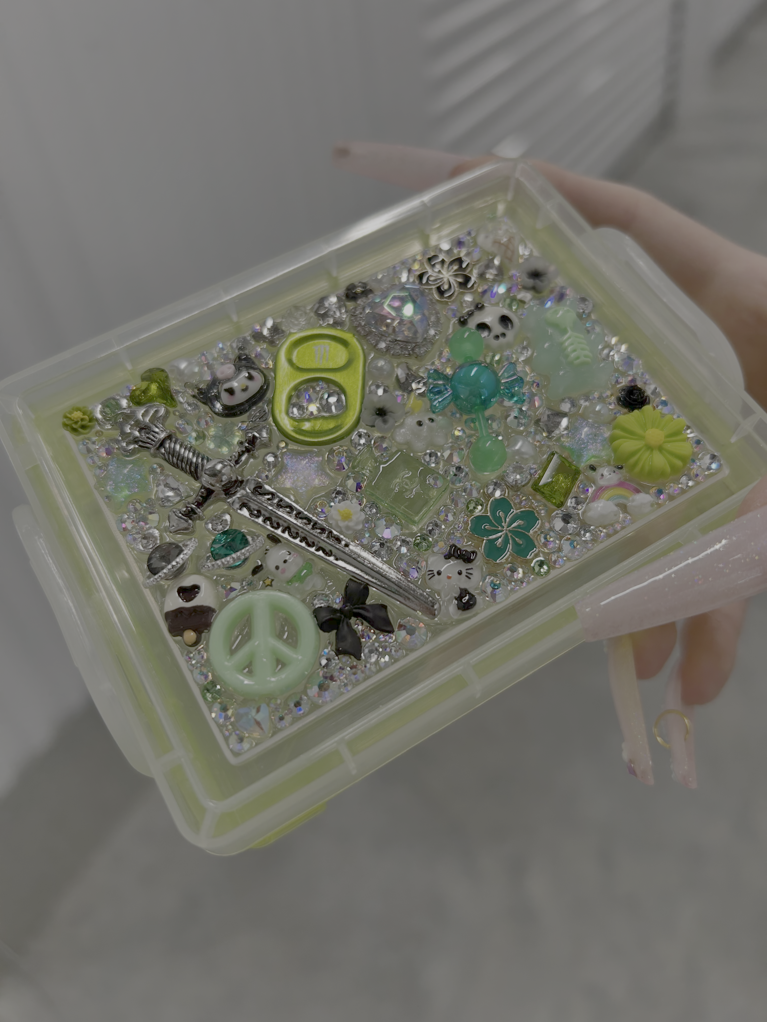 Ready2ship♡ Charm Box